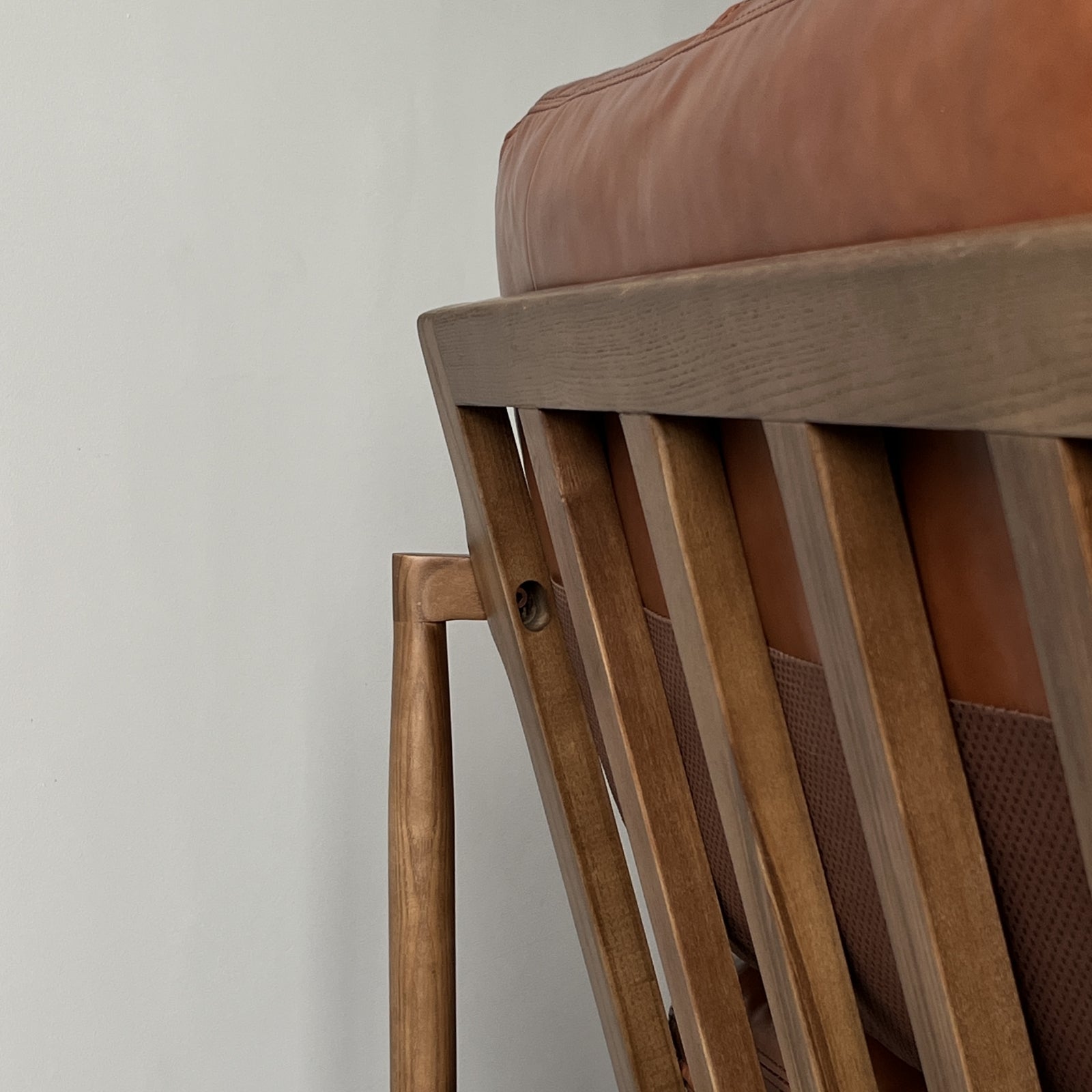 #Size_Synthetic leather