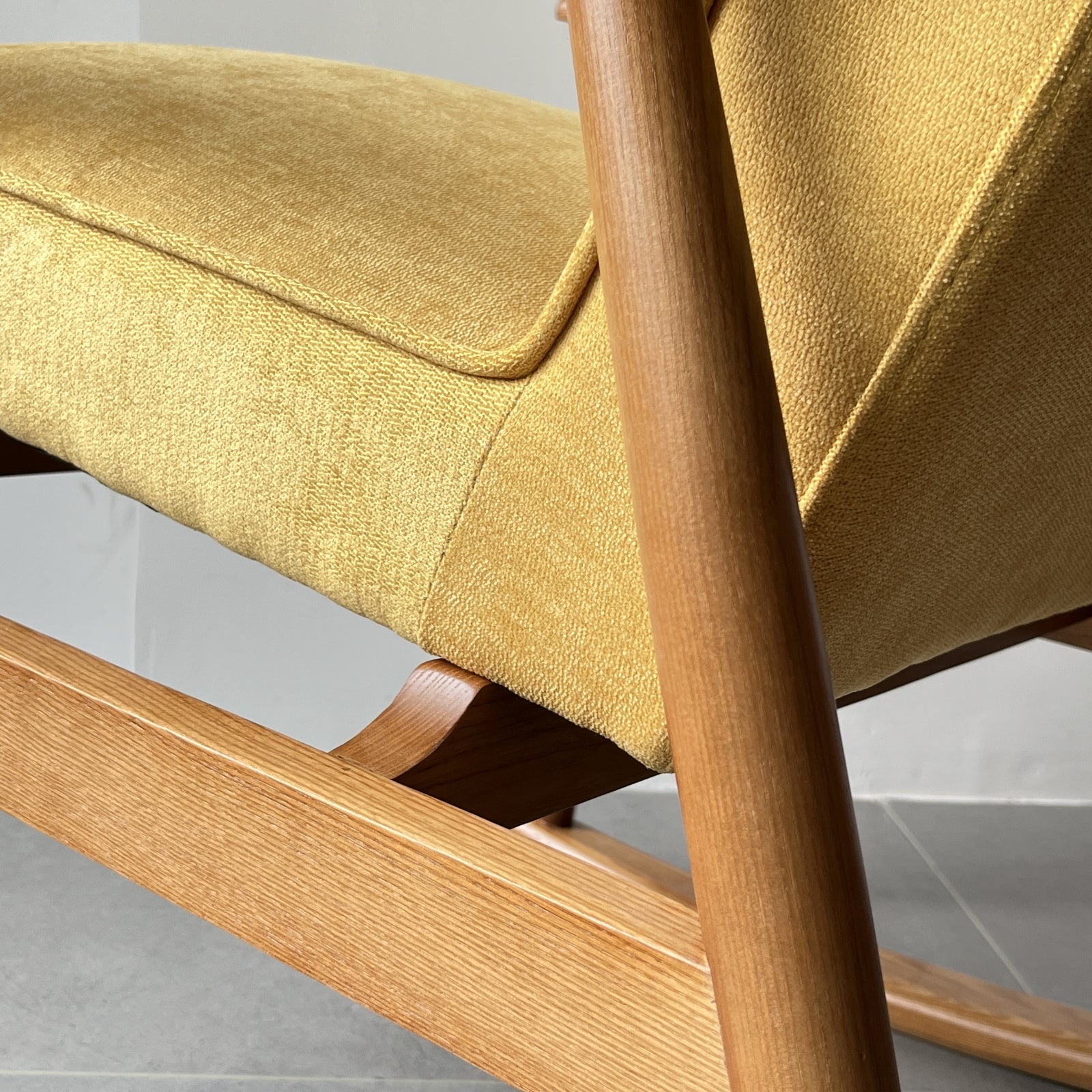 Furnipuzzle Scandinavian White Ash Wood Fabric Rocking Chair - Assemble-Ready