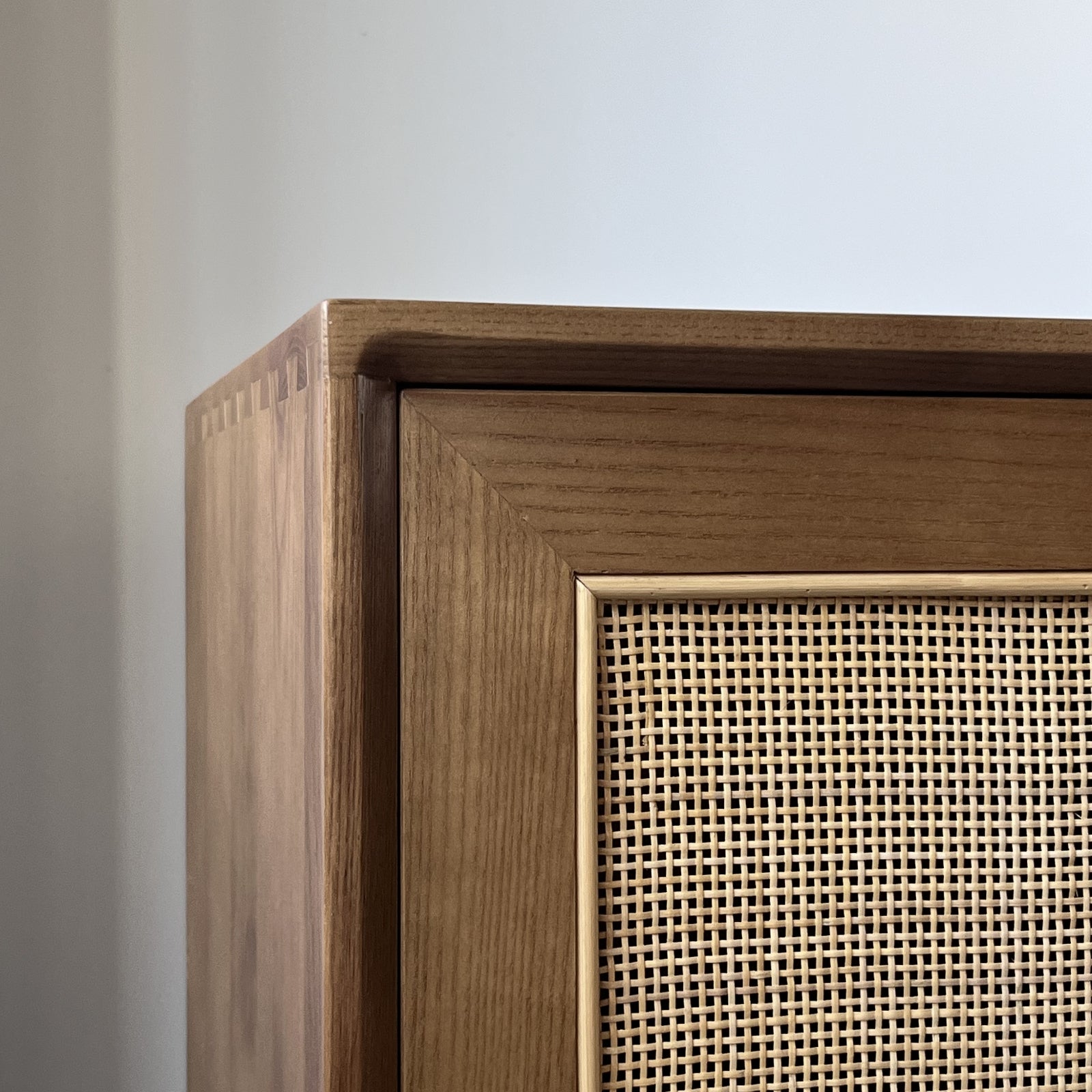 Furnipuzzle Scandinavian White Ash Wood Sideboard - Assemble-Ready Minimalist Design for Living Room and Apartment Use